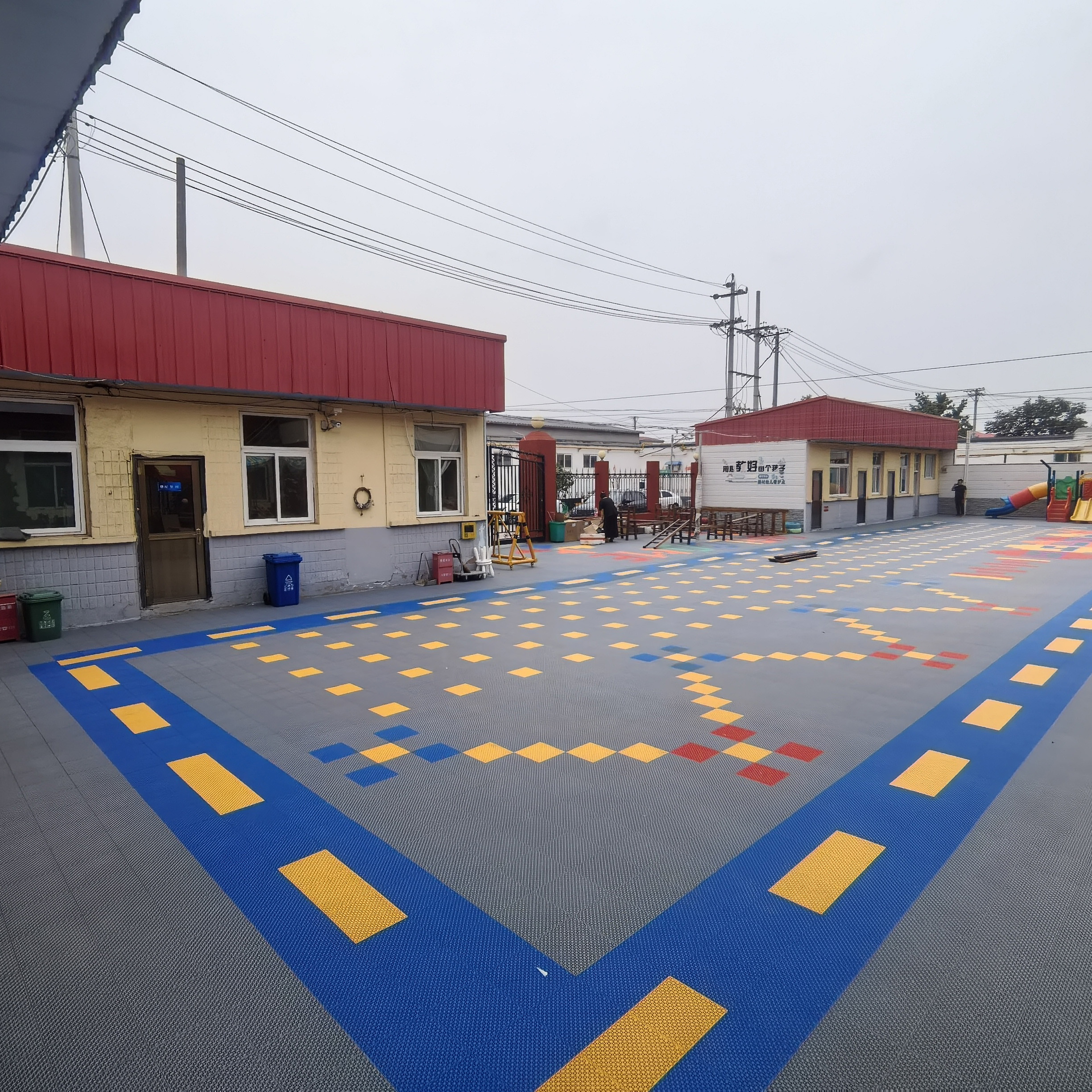 Outdoor Sport Floor Tiles - PP Plastic Custom Logo Outdoor Basketball