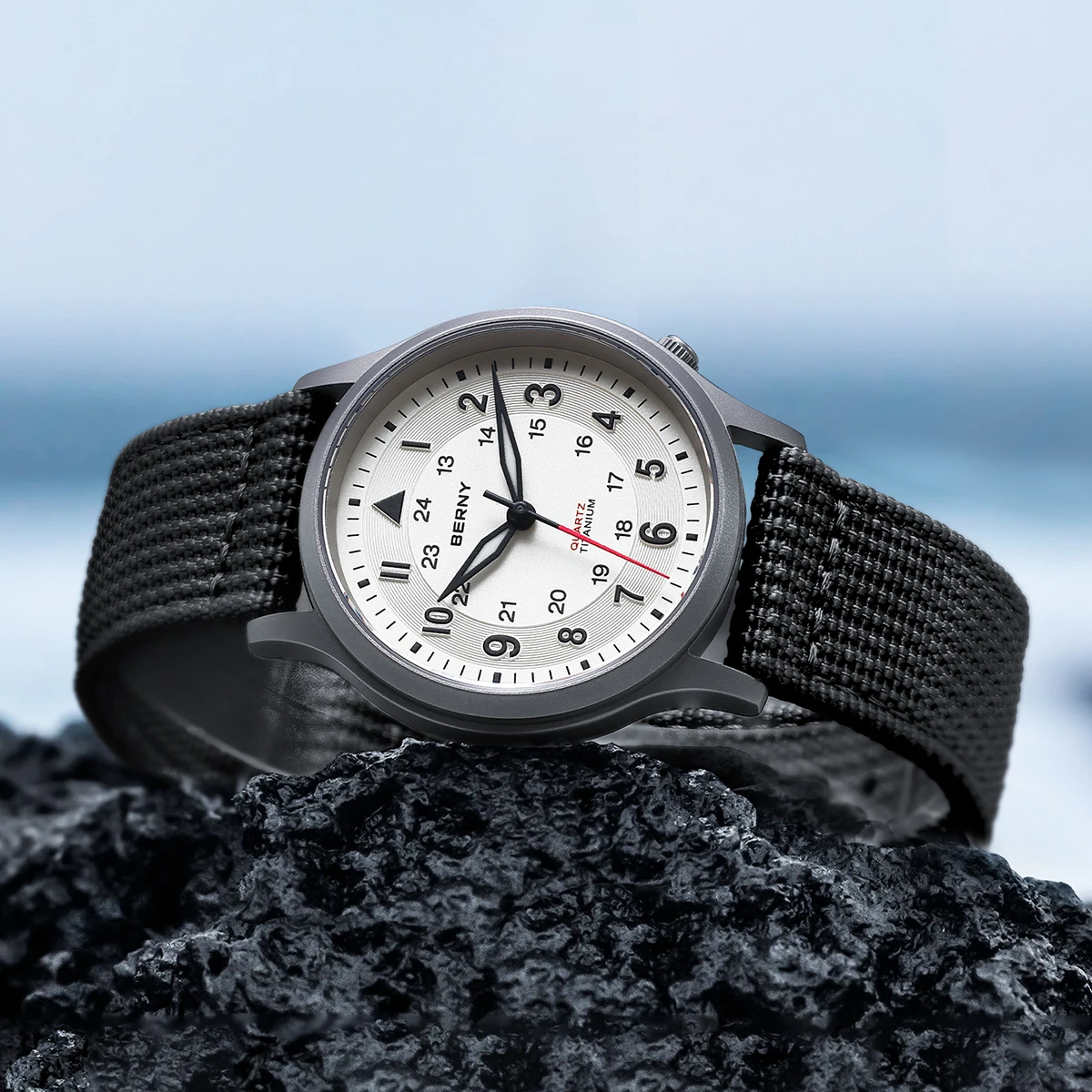 BERNY Titanium Watches for Men - Outdoor Sport Field recensie en prijs