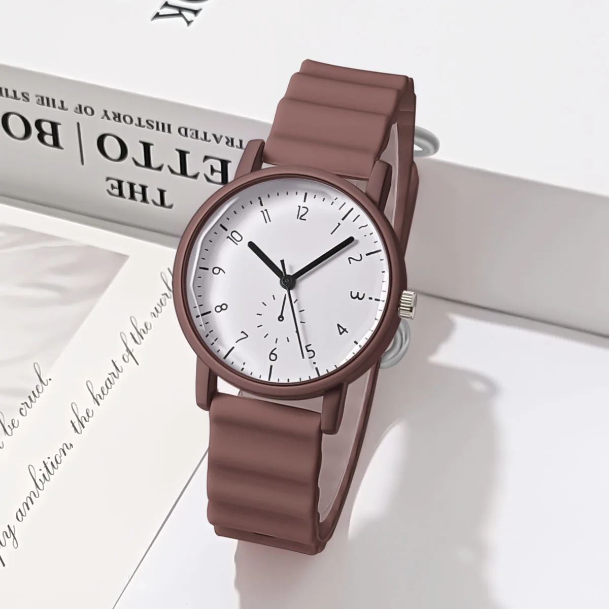 New Women Watches Fashion Sili - Outdoor Sport Watch recensie en prijs