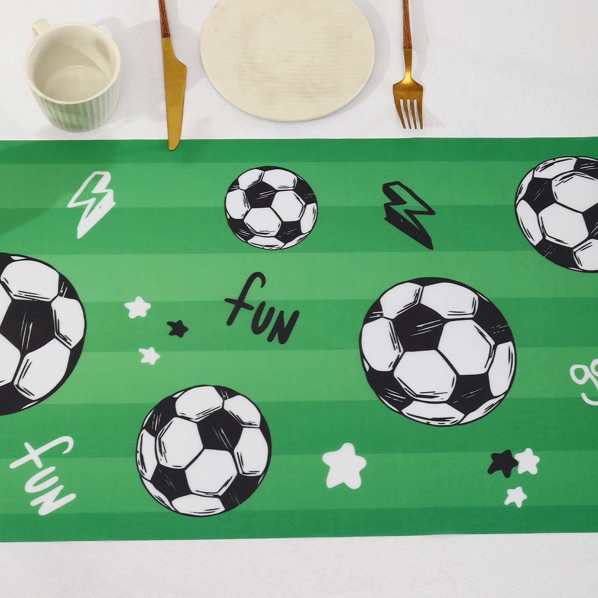 Soccer Table Runner Decors Pol - Outdoor Sport Live recensie en prijs