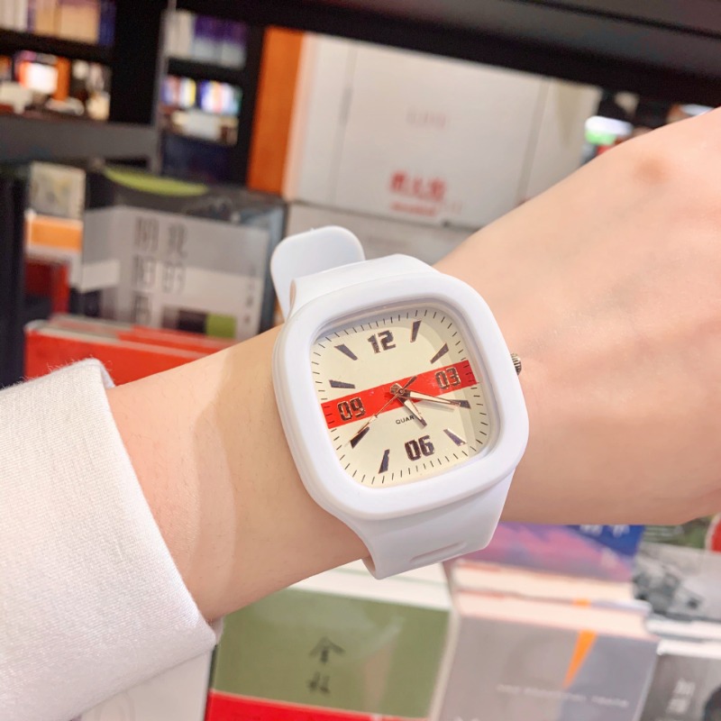 Square Silicone Electronic Wat - Outdoor Sport Watch recensie en prijs